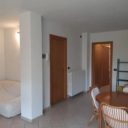 Stephanie - In The Heart Of Alps Above Varenna, Appartement *